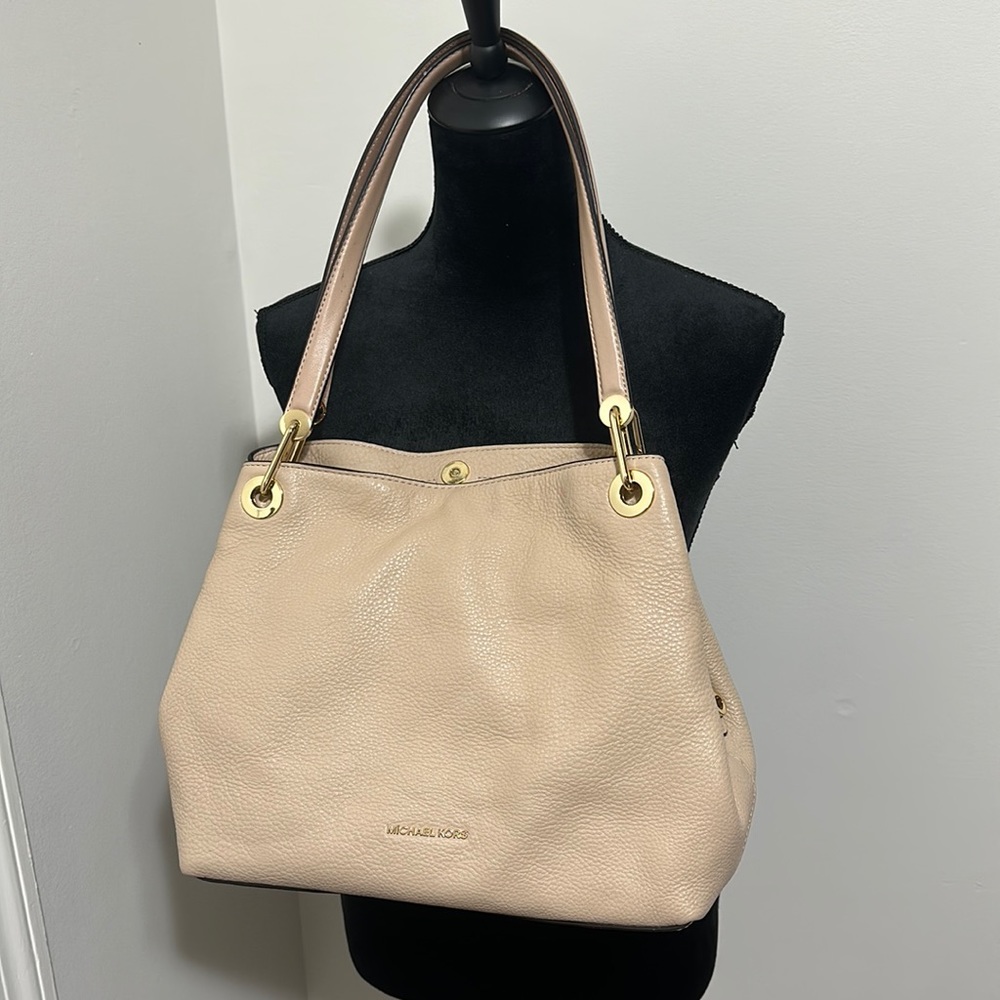 Michael Kors Women's Raven Shoulder Bag